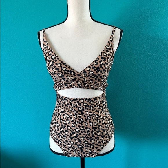 Aerie Animal Print Cut-Out One Piece Swimsuit - Picture 3 of 6